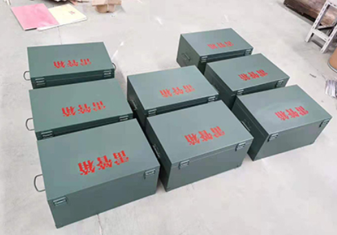 西岗炸药箱和雷管箱一般是怎么存放的？